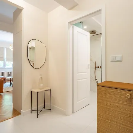 Apartment Stylish Two-bedroom Haven Near Doctor Garden Sofia