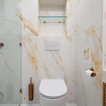 Stylish Two-bedroom Haven Near Doctor Garden